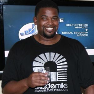 Meet your Posher, Donte